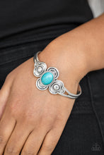 Load image into Gallery viewer, Bracelet - Dream COWGIRL -Blue
