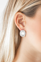Load image into Gallery viewer, Earrings - The Modern Monroe - White

