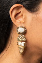 Load image into Gallery viewer, Earrings - Earthy Extravagance - Gold
