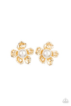 Load image into Gallery viewer, Apple Blossom Pearls - Gold Earrings
